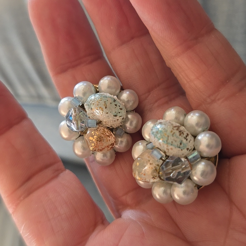 Elegant Pearl and Bead Cluster Earrings